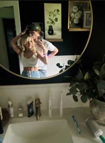 🔥 Mckenna grace  page leaked private photo uncensored full