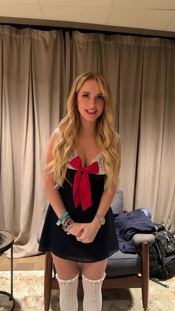 🔥 Mckenna grace  page leaked private photo uncensored full