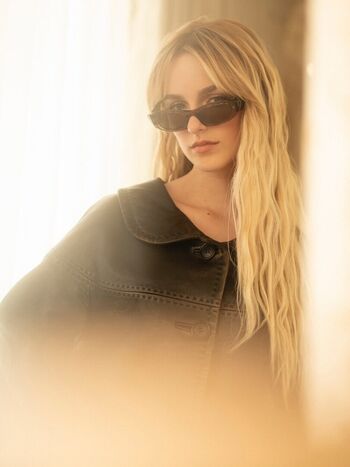 🔥 Mckenna grace  page leaked private photo uncensored full