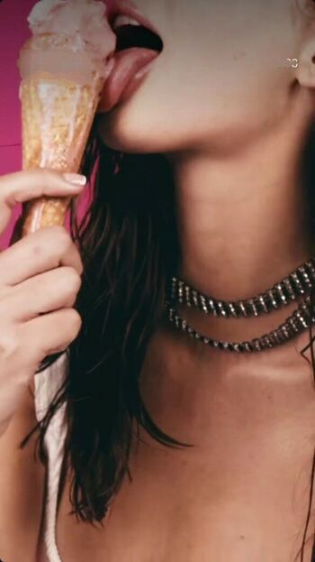 🔥 Meika woollard page leaked private photo uncensored full