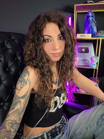🔥 Meloniemac page leaked private photo uncensored full