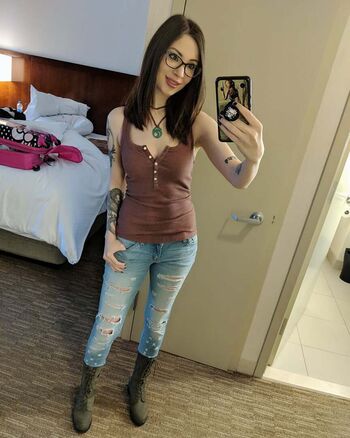 🔥 Meloniemac page leaked private photo uncensored full