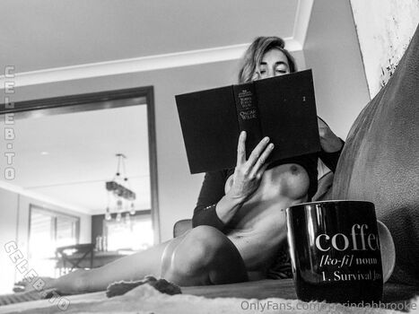 🔥 Merindahbrooke page leaked private photo uncensored full