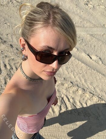 🔥 Merleperle leaked private photo uncensored full