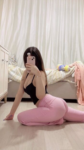 🔥 Meyra lllaaviinyaaa leaked private photo uncensored full