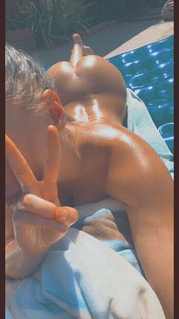 🔥 Michelleyroo leaked private photo uncensored full