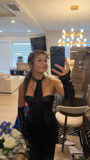 🔥 Mikayla campinos  page leaked private photo uncensored full