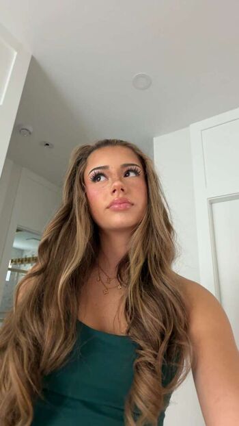 🔥 Mikayla campinos  page leaked private photo uncensored full