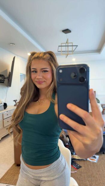 🔥 Mikayla campinos  page leaked private photo uncensored full