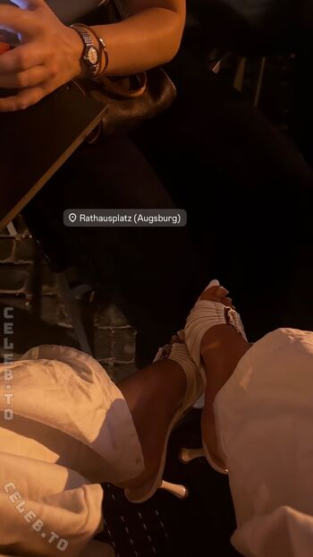 🔥 Milaneedls page leaked private photo uncensored full