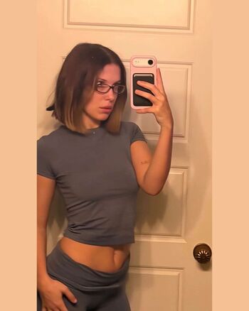 🔥 Millie bobby brown page leaked private photo uncensored full