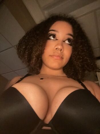 🔥 Minaaishungry leaked private photo uncensored full