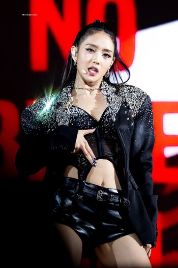 🔥 Minnie nicha yontararak i dle leaked private photo uncensored full