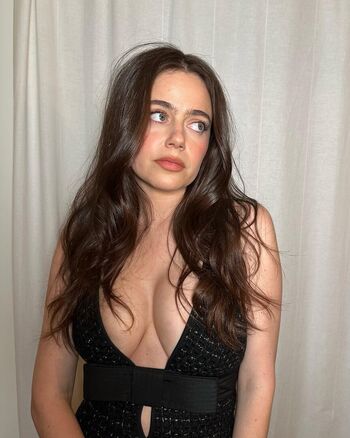 🔥 Molly gordon  page leaked private photo uncensored full