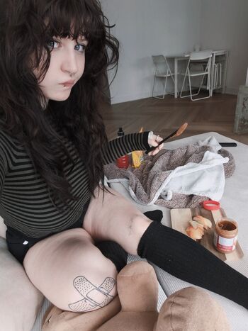 🔥 Mylittlerobin  page leaked private photo uncensored full