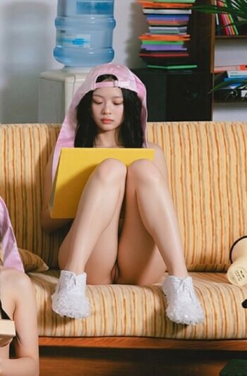 🔥 Newjeans leaked private photo uncensored full