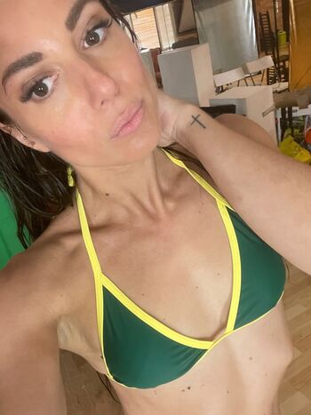 🔥 Ninamissfit model page leaked private photo uncensored full