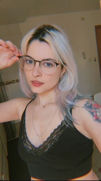 🔥 Ninelaris leaked private photo uncensored full