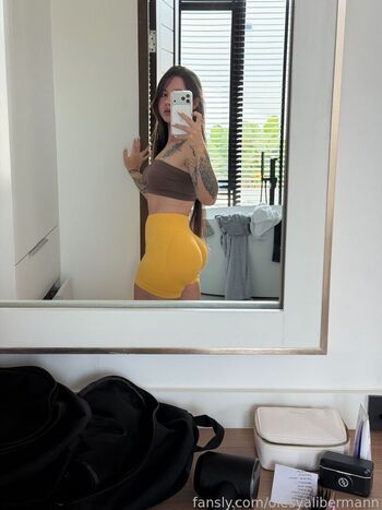 🔥 Olesyaliberman  page leaked private photo uncensored full