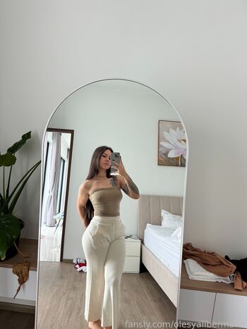 🔥 Olesyaliberman leaked private photo uncensored full