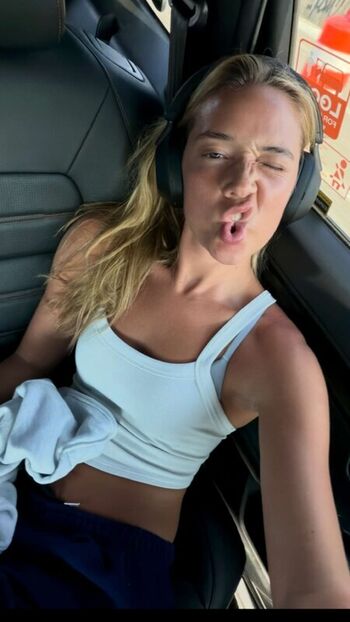 🔥 Olivia ponton leaked private photo uncensored full