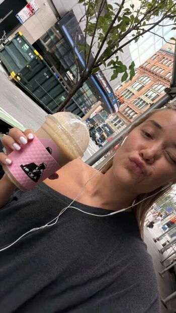 🔥 Olivia ponton leaked private photo uncensored full
