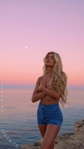 🔥 Pamela reif page leaked private photo uncensored full