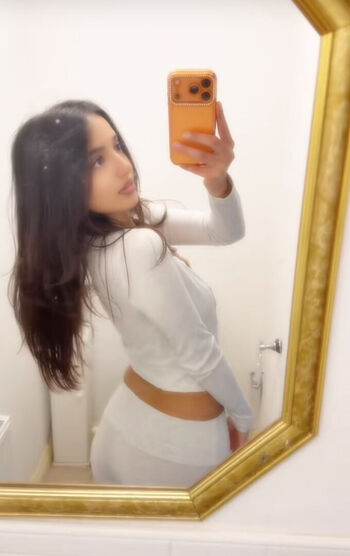 🔥 Parnika patel leaked private photo uncensored full