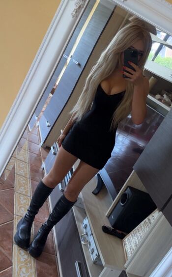 🔥 Petratimea  page leaked private photo uncensored full