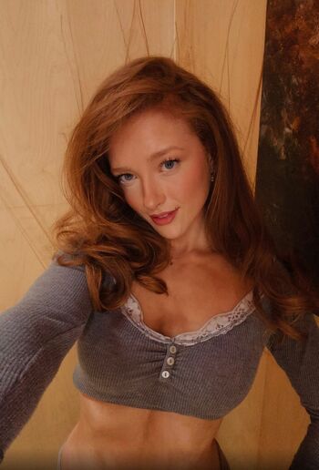 🔥 Phoebeisginger page leaked private photo uncensored full