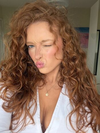 🔥 Phoebeisginger page leaked private photo uncensored full