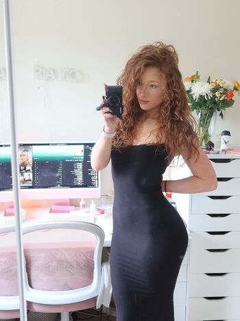 🔥 Phoebeisginger page leaked private photo uncensored full