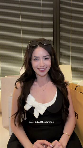 🔥 Pokimane  page leaked private photo uncensored full