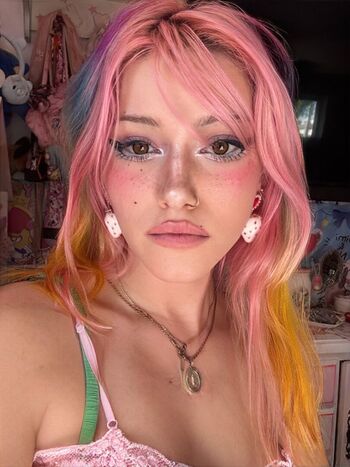 🔥 Puresoftie leaked private photo uncensored full