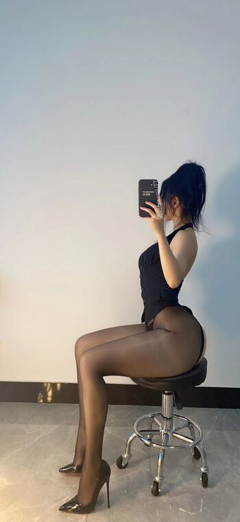 🔥 Qiaoniutt  page leaked private photo uncensored full