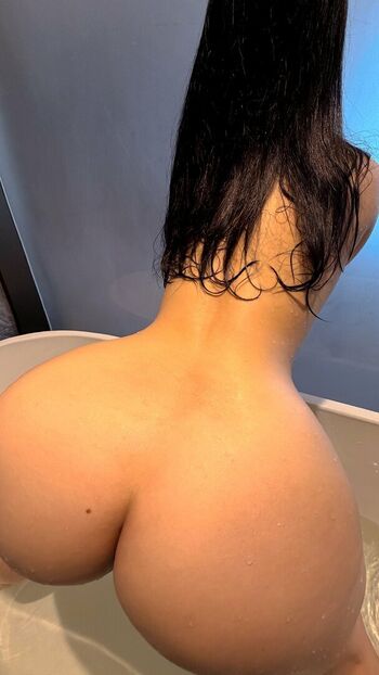 🔥 Qiaoniutt  page leaked private photo uncensored full