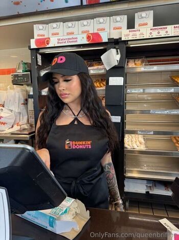 🔥 Queenbrii leaked private photo uncensored full