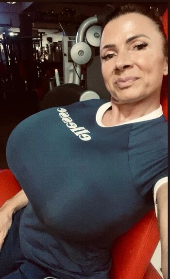 🔥 Queenmuscleboobs page leaked private photo uncensored full