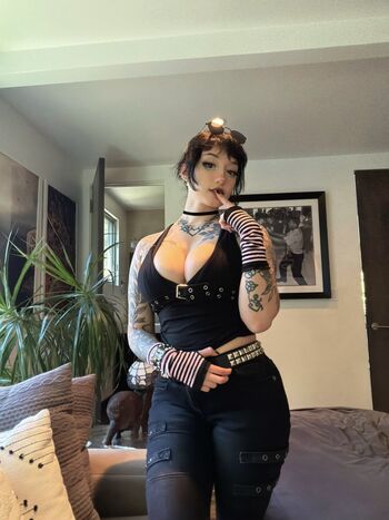 🔥 Redroomromance leaked private photo uncensored full