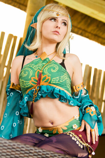 🔥 Rolyatistaylor leaked private photo uncensored full