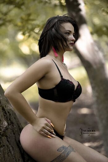 🔥 Romanian girls page leaked private photo uncensored full