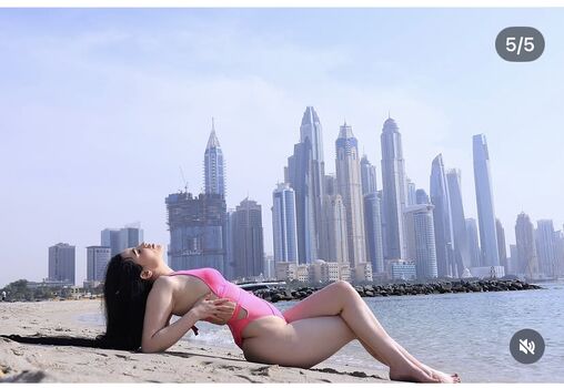 🔥 Romanian girls page leaked private photo uncensored full