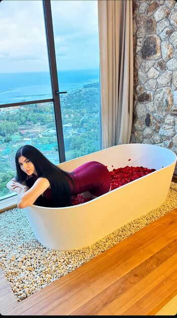 🔥 Romanian girls page leaked private photo uncensored full