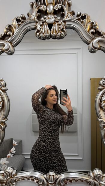 🔥 Romanian girls leaked private photo uncensored full