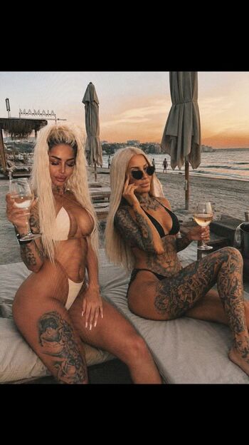 🔥 Romanian girls page leaked private photo uncensored full