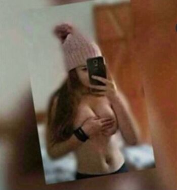 🔥 Romanian girls page leaked private photo uncensored full
