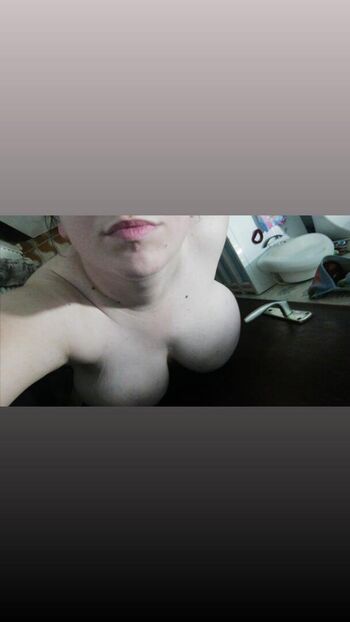 🔥 Romanian girls page leaked private photo uncensored full