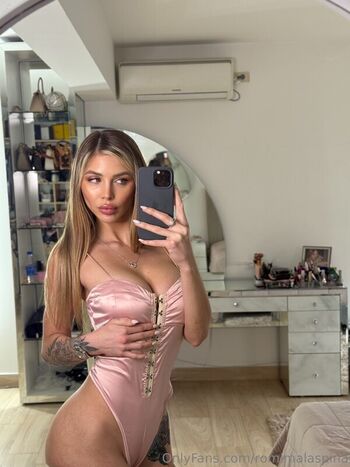 🔥 Romina malaspina  page leaked private photo uncensored full