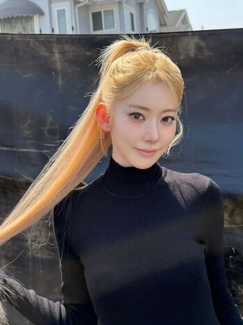 🔥 Sakura miyawaki leaked private photo uncensored full