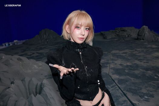 🔥 Sakura miyawaki leaked private photo uncensored full